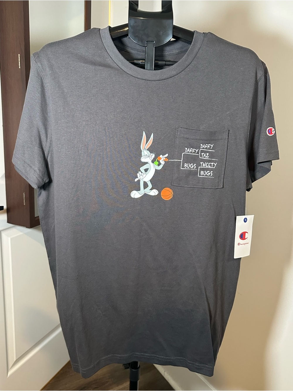 Champion Looney Tunes Bugs Bunny March Madness Pocket Tee L NWT